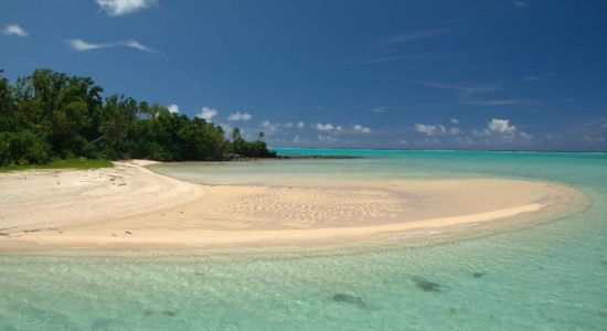 Moturakau Beach