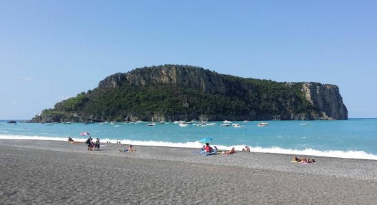 Saracinello beach