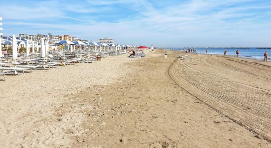 Lido Adriano beach