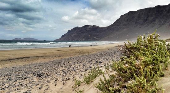 Best 6 beaches for Surfing on Canary island