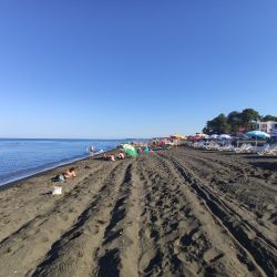 Ureki beach'in fotoğrafı imkanlar alanı